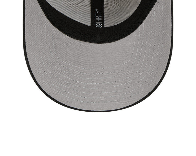 Atlanta Falcons New Era 2023 Historic Sideline 39THIRTY Flex Hat - Cream/Black - Image 7
