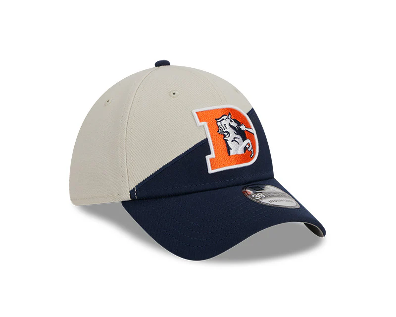 Denver Broncos New Era 2023 Historic Sideline 39THIRTY Flex Hat - Cream/Navy - Image 3