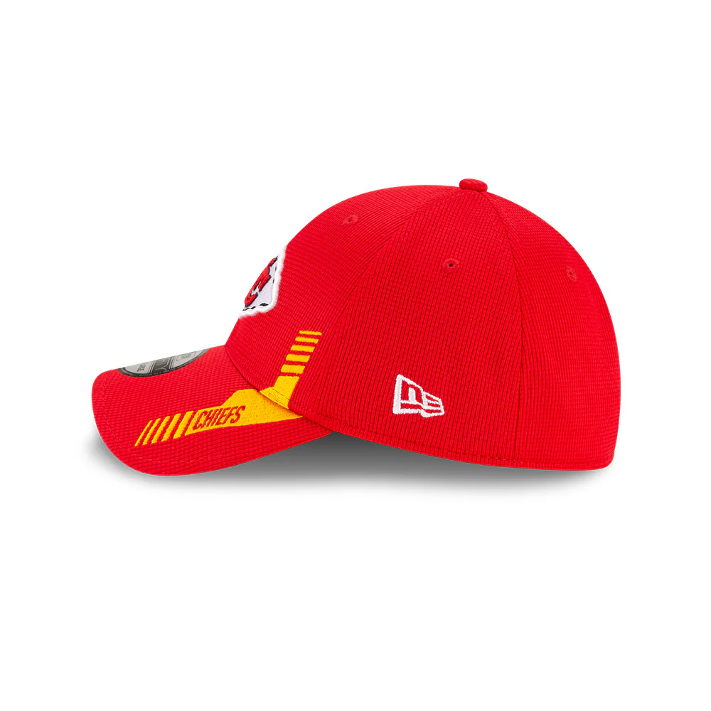 Kansas City Chiefs 2021 New Era NFL Sideline Home Red 39THIRTY Flex Hat - Image 4