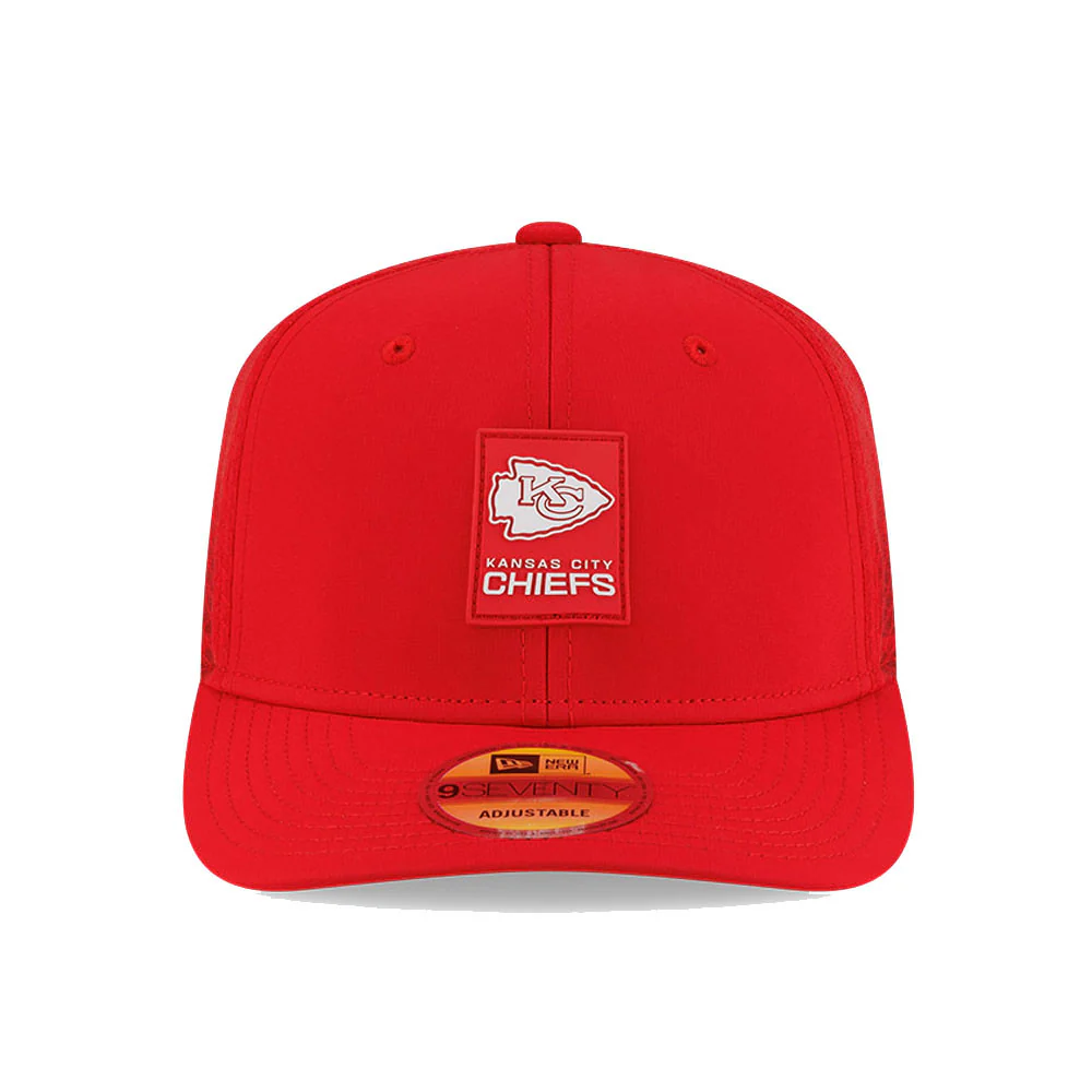 Kansas City Chiefs New Era 9Seventy 2025 NFL Sideline Performance Collection Snapback Adjustable Hat - Image 3