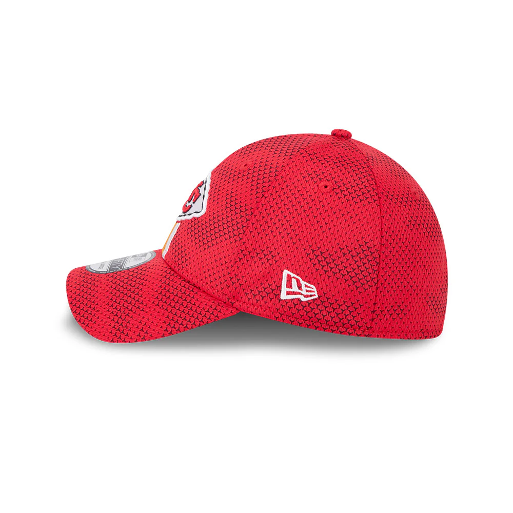 Kansas City Chiefs NFL 2024 Sideline New Era 39 Thirty Flex Hat - Red - Image 5