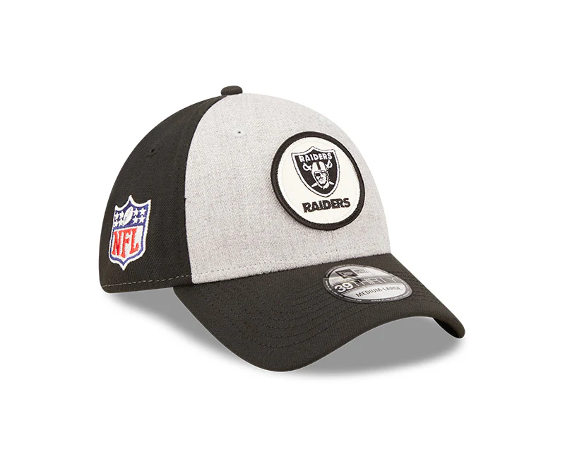 Las Vegas Raiders New Era 2022 Sideline 39THIRTY Historic Flex Hat - Heathered Gray/Black - Image 4