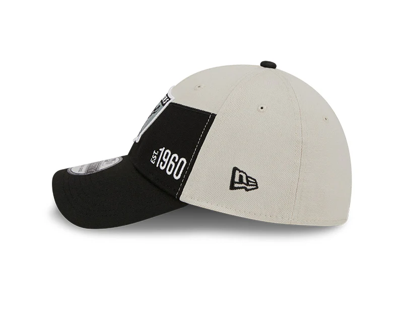 Las Vegas Raiders New Era 2023 Historic Sideline 39THIRTY Flex Hat - Cream/Black - Image 4
