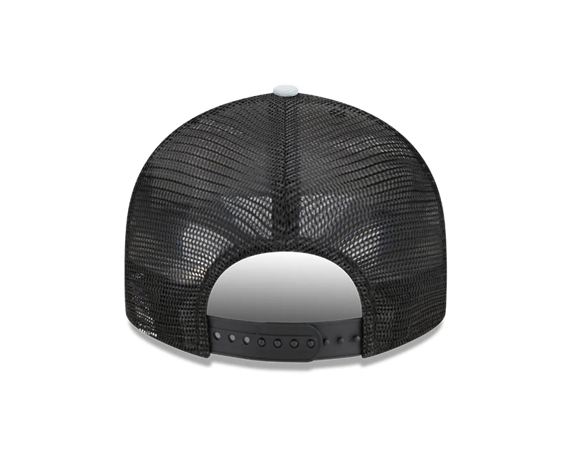 Las Vegas Raiders New Era 2023 Sideline Low Profile 9FIFTY Snapback Hat - Black/Grey - Image 5