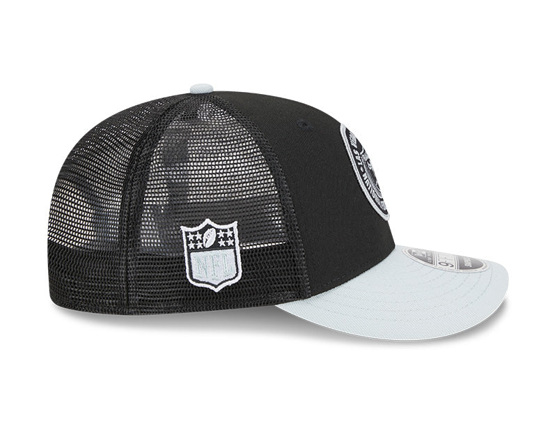 Las Vegas Raiders New Era 2023 Sideline Low Profile 9FIFTY Snapback Hat - Black/Grey - Image 7