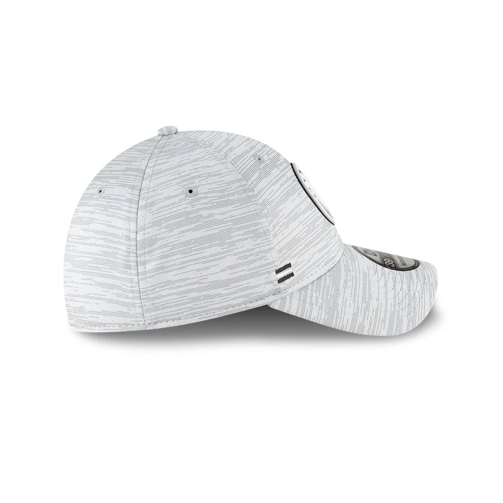 Las Vegas Raiders Official NFL 2020 Fall Sideline 39Thirty Stretch Fit Hat - Image 6
