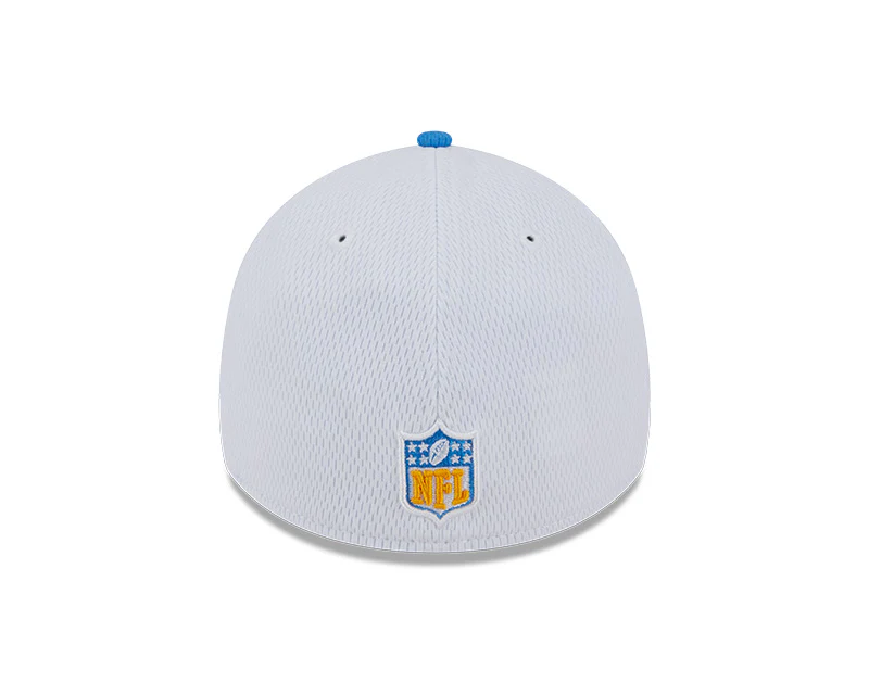 Los Angeles Chargers New Era 2023 Sideline 39THIRTY Flex Hat - White/Light Blue - Image 6
