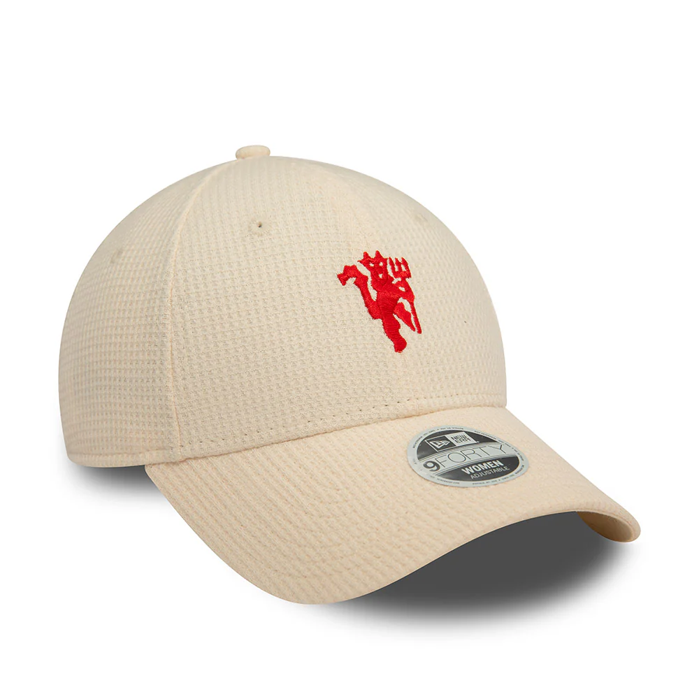 Manchester United FC Womens Jersey Stitch Off White / Red Logo 9FORTY Adjustable Cap - Image 2