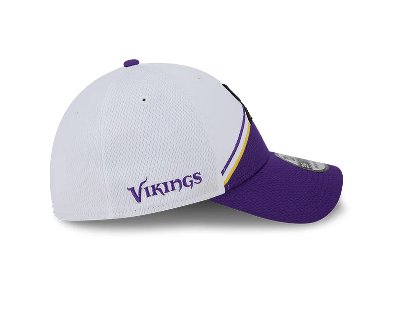 Minnesota Vikings New Era 2023 Sideline 39THIRTY Flex Hat - White/Purple - Image 5