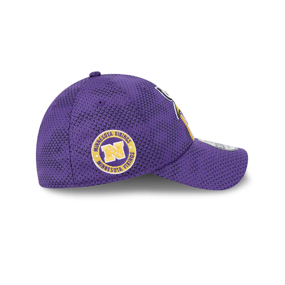 Minnesota Vikings Saints NFL 2024 Sideline New Era 39 Thirty Flex Hat - Purple - Image 3