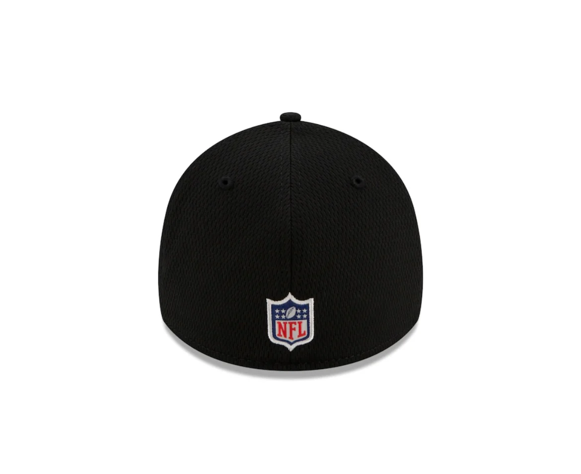 New Orleans Saints 2021 New Era NFL Sideline Road Black 39THIRTY Flex Hat - Image 3