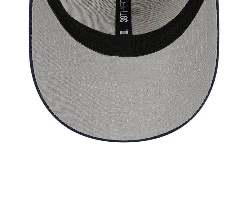 New York Giants New Era 2023 Historic Sideline 39THIRTY Flex Hat - Cream/Navy - Image 5
