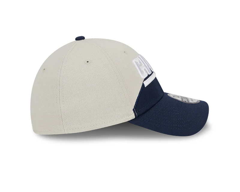 New York Giants New Era 2023 Historic Sideline 39THIRTY Flex Hat - Cream/Navy - Image 6