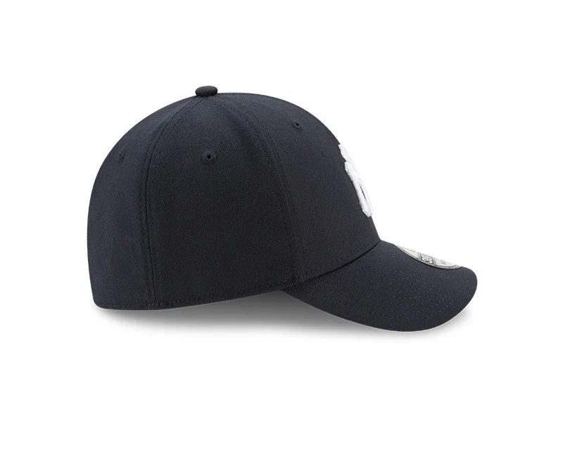 New York Yankees New Era Navy Team Classic Game - 39THIRTY Flex Hat - Image 6