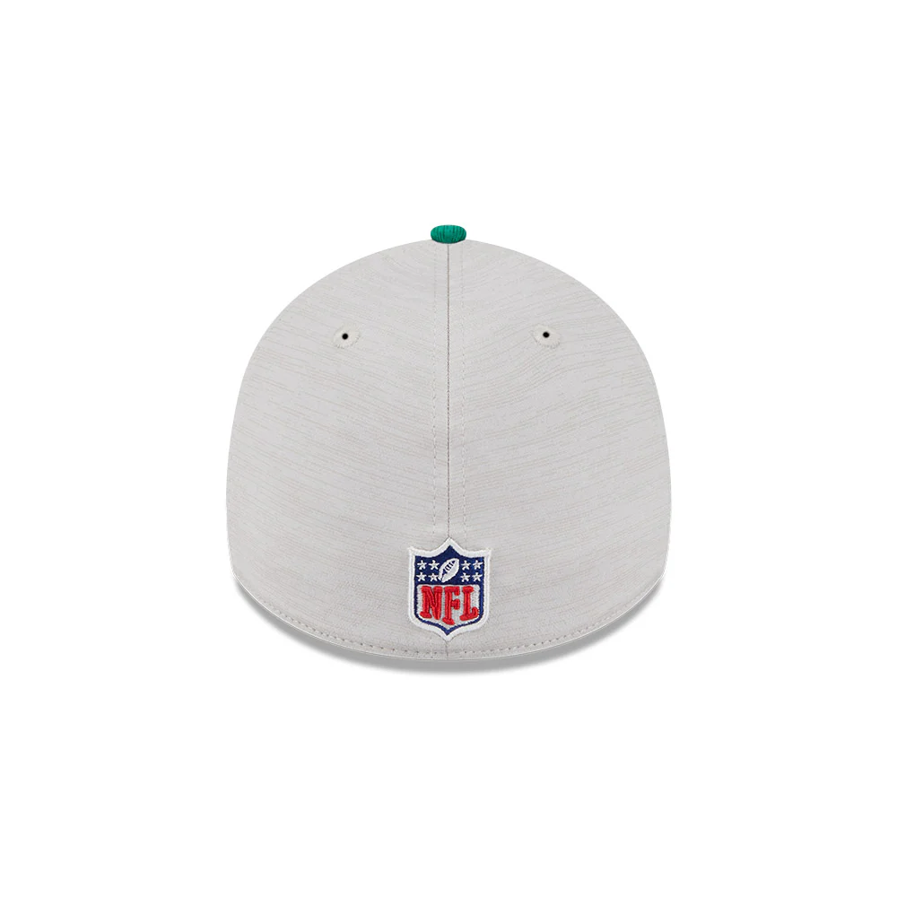 Philadelphia Eagles New Era 2024 Sideline Historic 39THIRTY Flex Hat - Stone / Green - Image 4