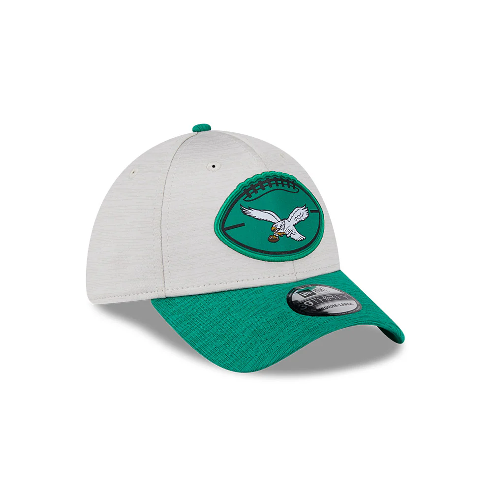 Philadelphia Eagles New Era 2024 Sideline Historic 39THIRTY Flex Hat - Stone / Green - Image 7