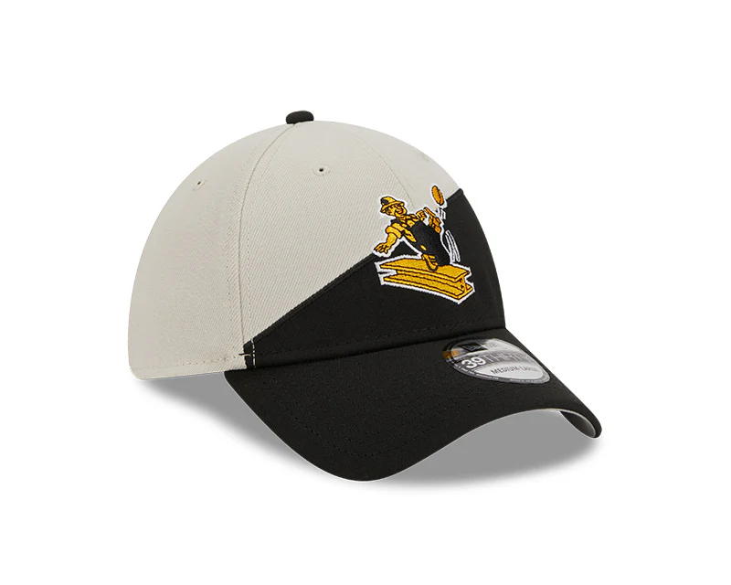 Pittsburgh Steelers New Era 2023 Historic Sideline 39THIRTY Flex Hat - Cream/Black - Image 3