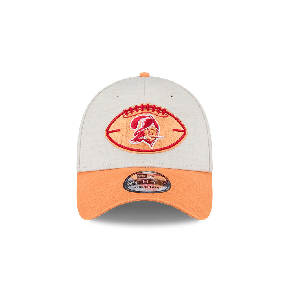 Tampa Bay Buccaneers New Era 2024 Sideline Historic 39THIRTY Flex Hat - Stone/ Orange - Image 7