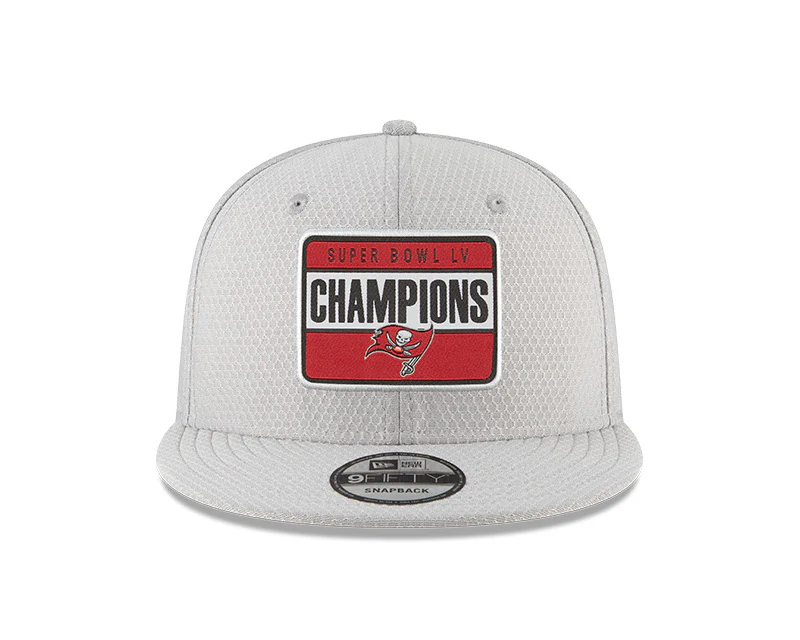 Tampa Bay Buccaneers New Era Gray Super Bowl LV Champions - Parade 9FIFTY Snapback Adjustable Hat - Image 2