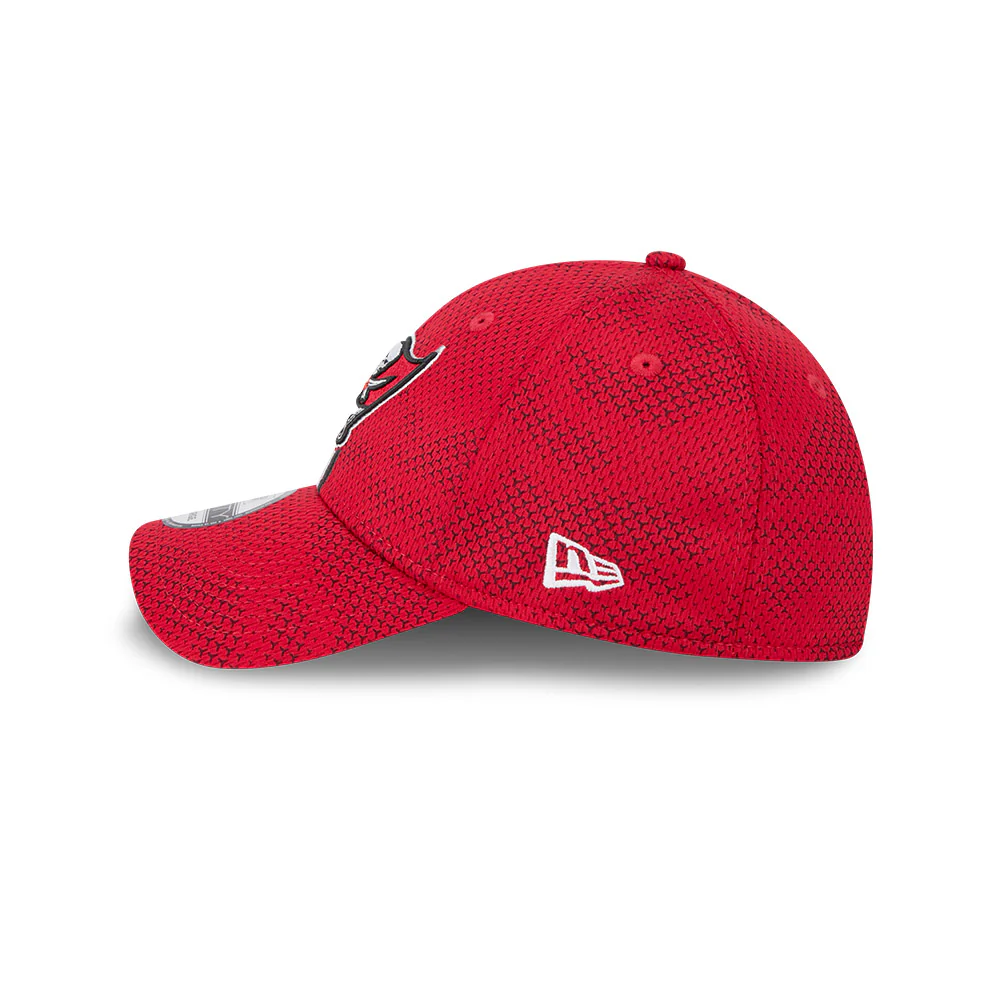 Tampa Buccaneers NFL 2024 Sideline New Era 39 Thirty Flex Hat - Red - Image 5