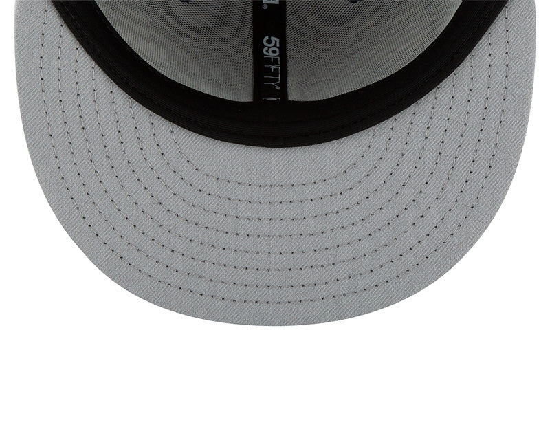 Toronto Blue Jays Black on Black 59fifty Fitted Hat - Image 7