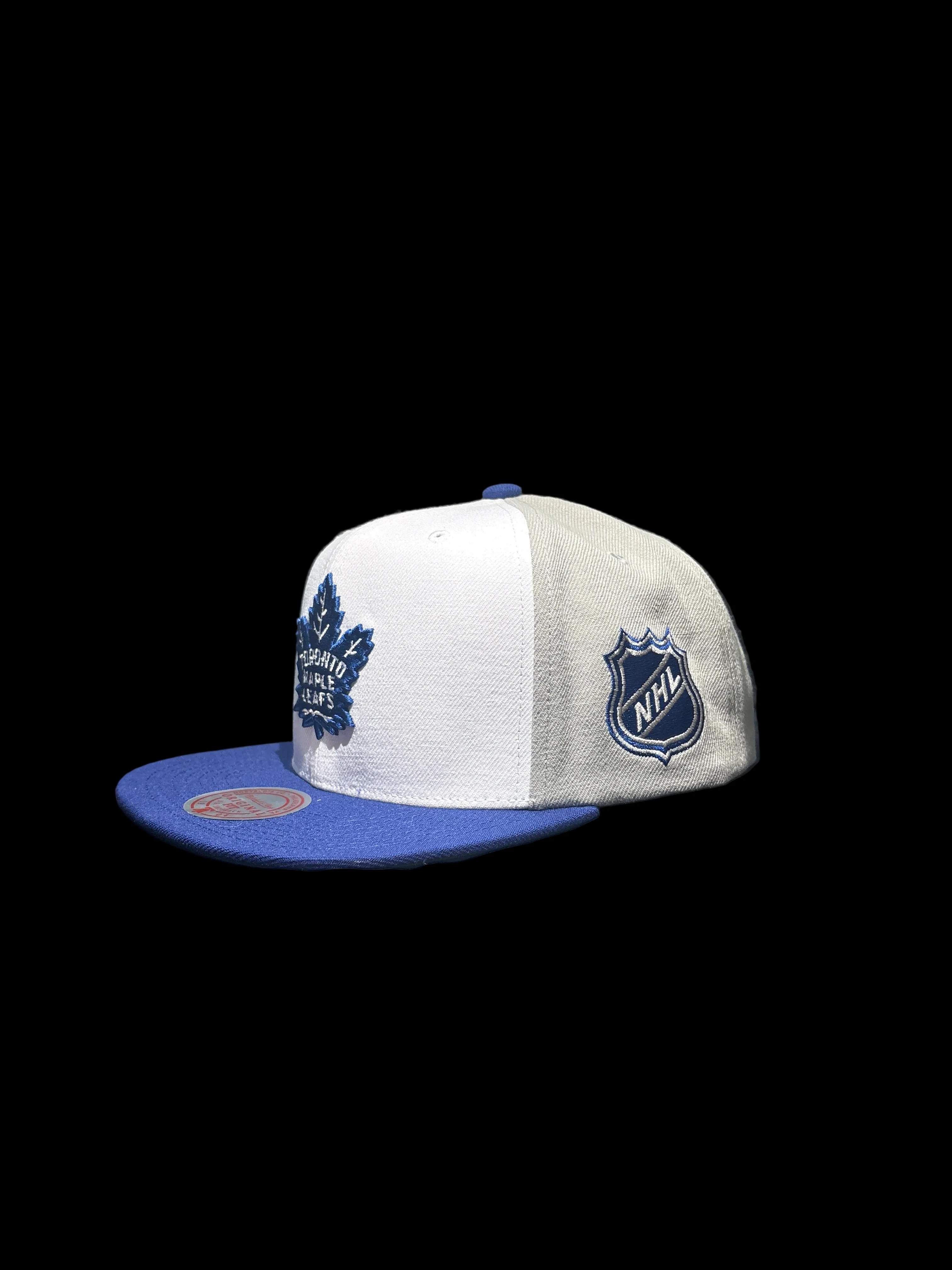 Toronto Maple Leaf Mitchell & Ness Two-Tone Legendary Original Fit Snapback Hat - Blue - Image 2