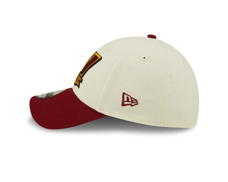 Washington Commanders 2022 Sideline New Era Cream/Red - 39THIRTY 2-Tone Flex Hat - Image 5